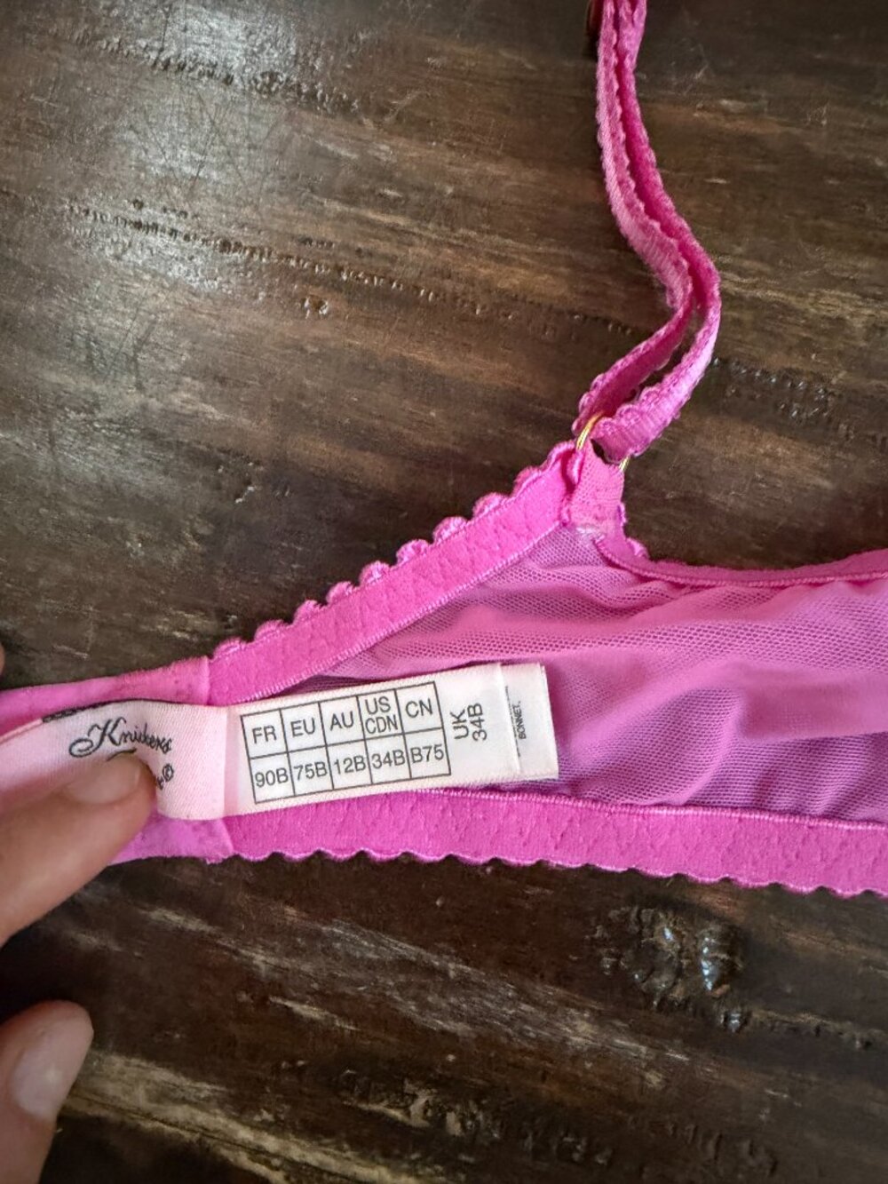 Agent Provocateur Pink Lace Bra 34B - Picture 5 of 5